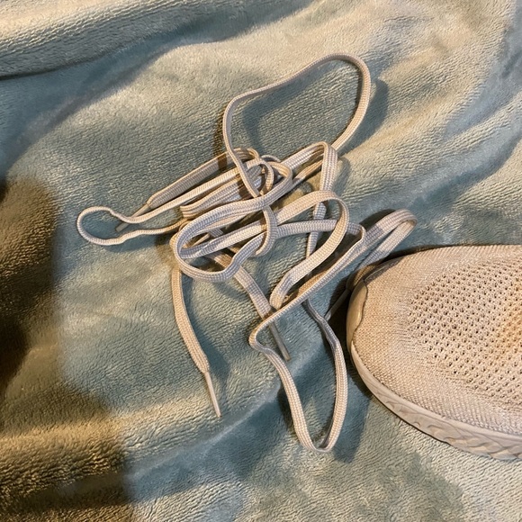 NIKE EPIC REACT 2 sz 9 GUC Pink blue grey - Picture 8 of 11